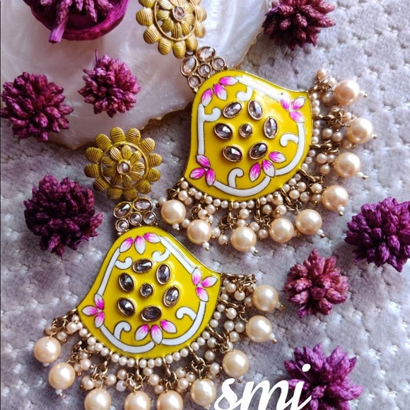 All available - Picture 4 of 16